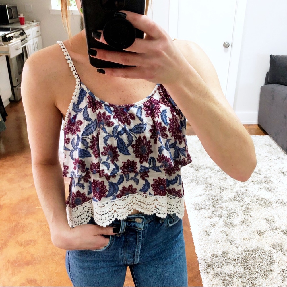 ✨F21 Floral Crop Tank